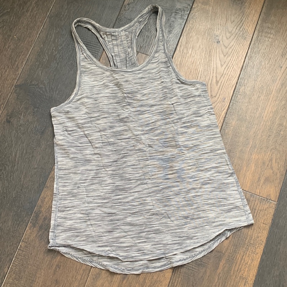 Lululemon Athletica • tank